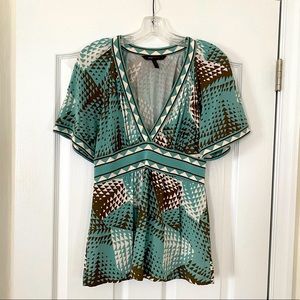 EUC BCBG MAXAZRIA blouse, size M